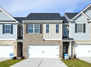 334 Lanier Cir, Woodstock, GA 30189