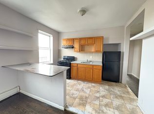 322 Park Ave APT 10, Newark, NJ 07107
