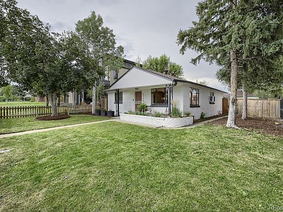 2nd image of 2124 Perry Street