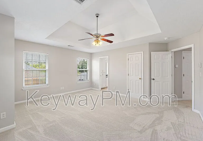 845 Prairie Ln — Photo 12