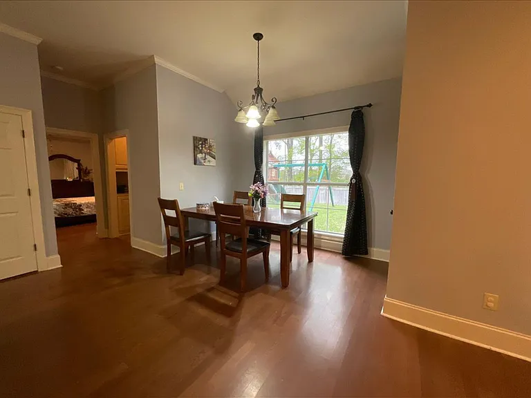 151 Bradfield Rd — Photo 6