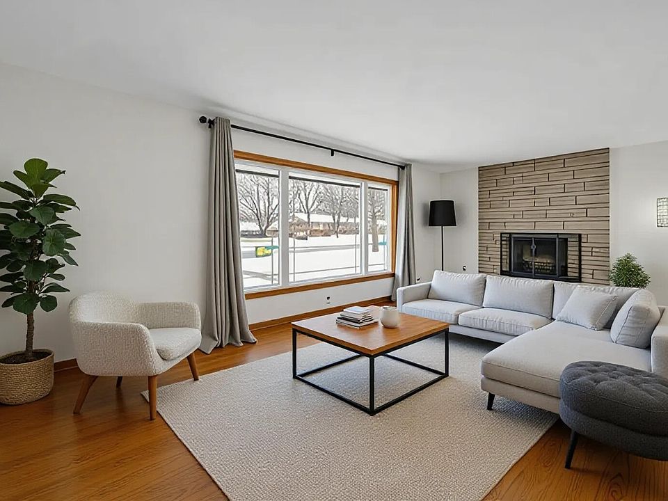 やまち 8224 Beech Ave, Munster, IN 46321 | Zillow