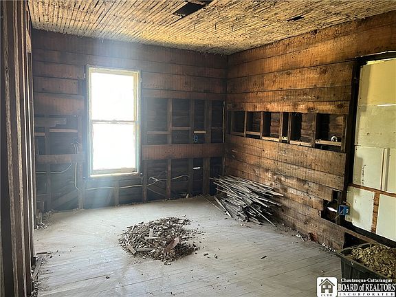 5th image of 632-634 Lakeview Ave