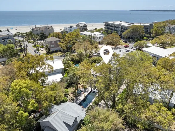 599 Sheraton Plz, Saint Simons Island, GA 31522