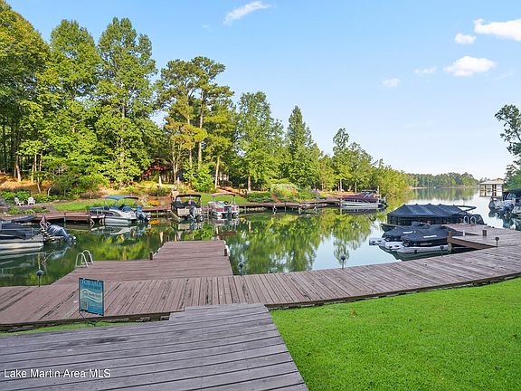 2nd image of 51 Falling Water Cir
