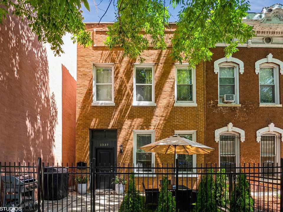 1st image of 1337 N Wicker Park Ave #1
