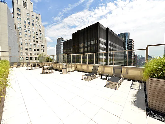 Rented by Cooper & Cooper Real Estate | media 7