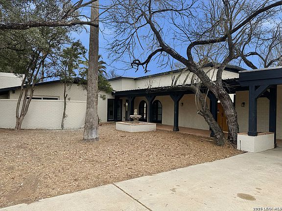 4th image of 1228 E San Marcos St
