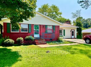 303 Dabney St, Talladega, AL 35160