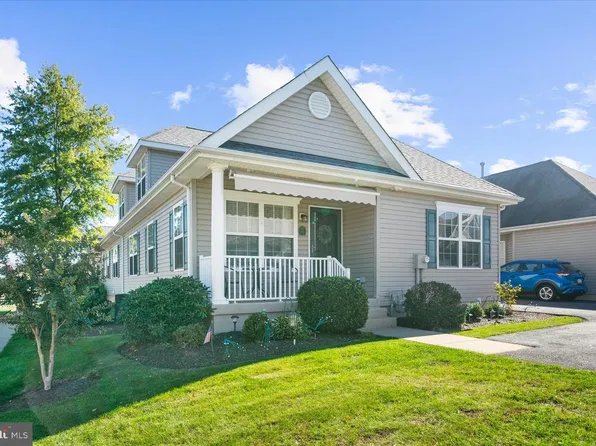 182 Harmony Ct, Bensalem, PA 19020