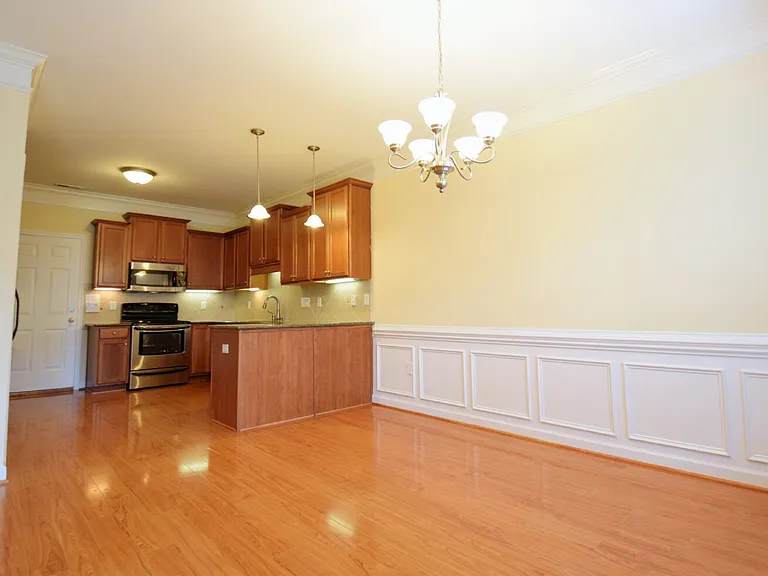 1308 Braybrooke Pl — Photo 7
