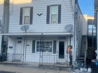 21 S 2nd St #2, Coplay, PA 18037