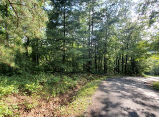 Marie Dr, Talking Rock, GA 30175