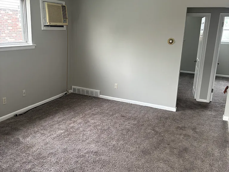 226 Green St #1 — Photo 3