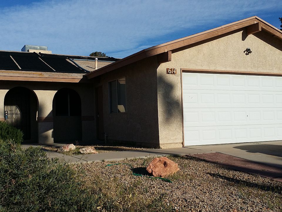 1st image of 614 Glenwood Ln