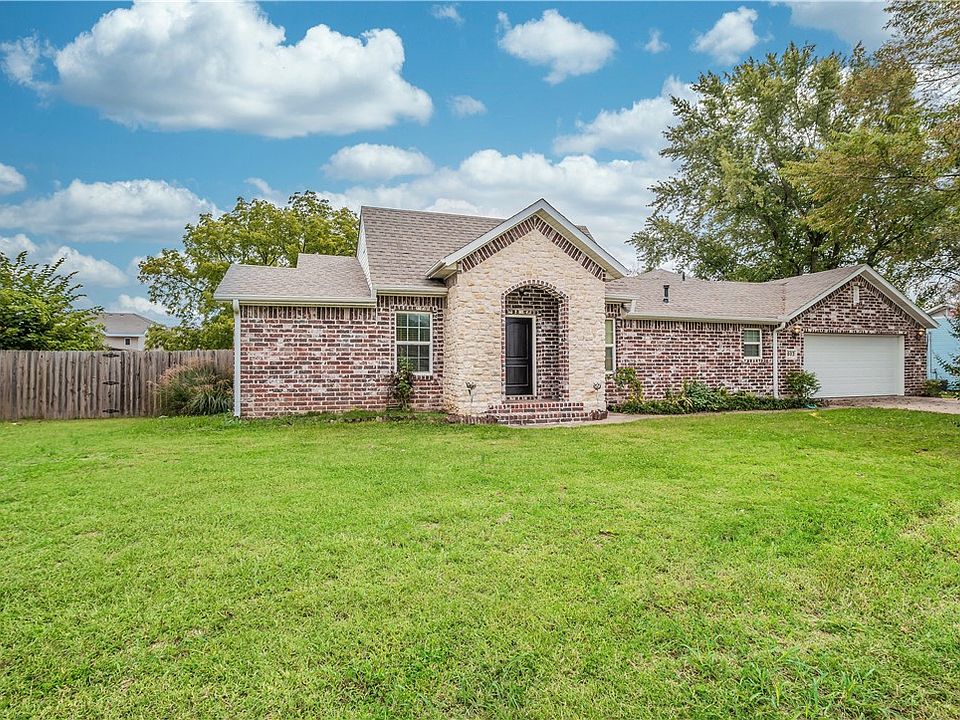 403 N 9th St, Rogers, AR 72756 Zillow