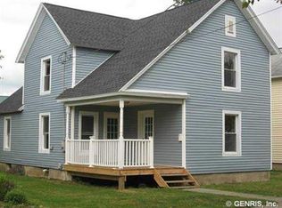 11 Elm St, Bath, NY 14810