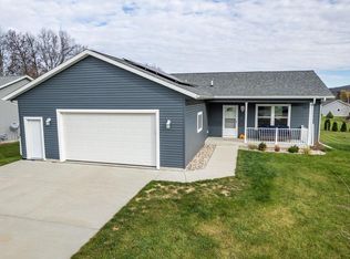 S5466 Mammoth Trl, Baraboo, WI 53913