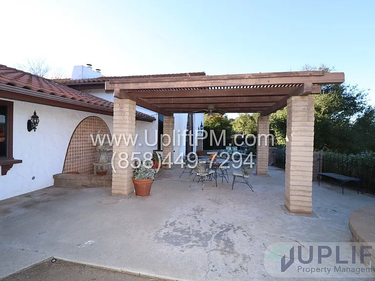 23936 Barona Mesa Rd — Photo 7
