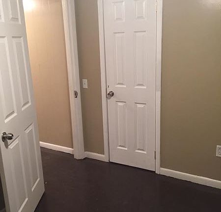 5th image of 517 Plain St