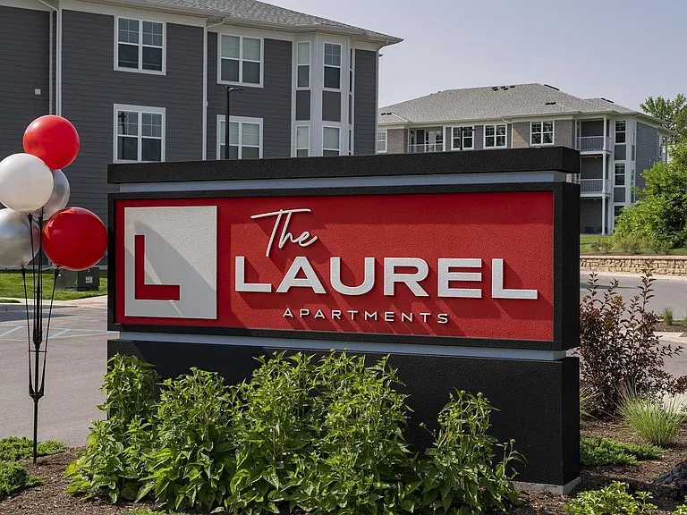 The Laurel — Photo 49