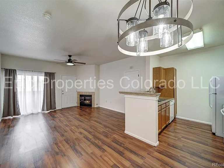 911 S Zeno Way #104 — Photo 7
