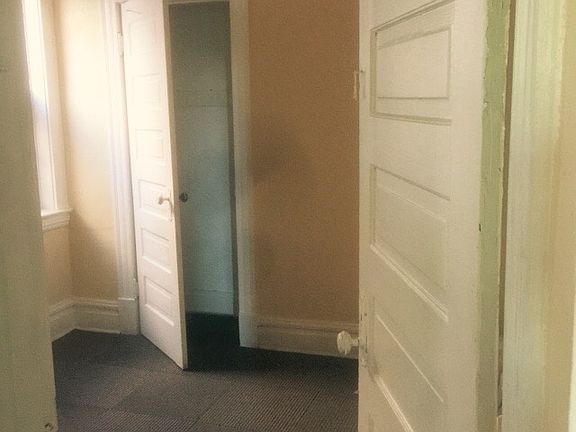 2nd image of 4008 Sullivan Ave