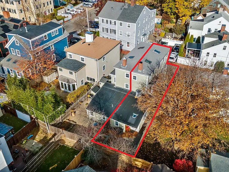 26 Beck St — Photo 35