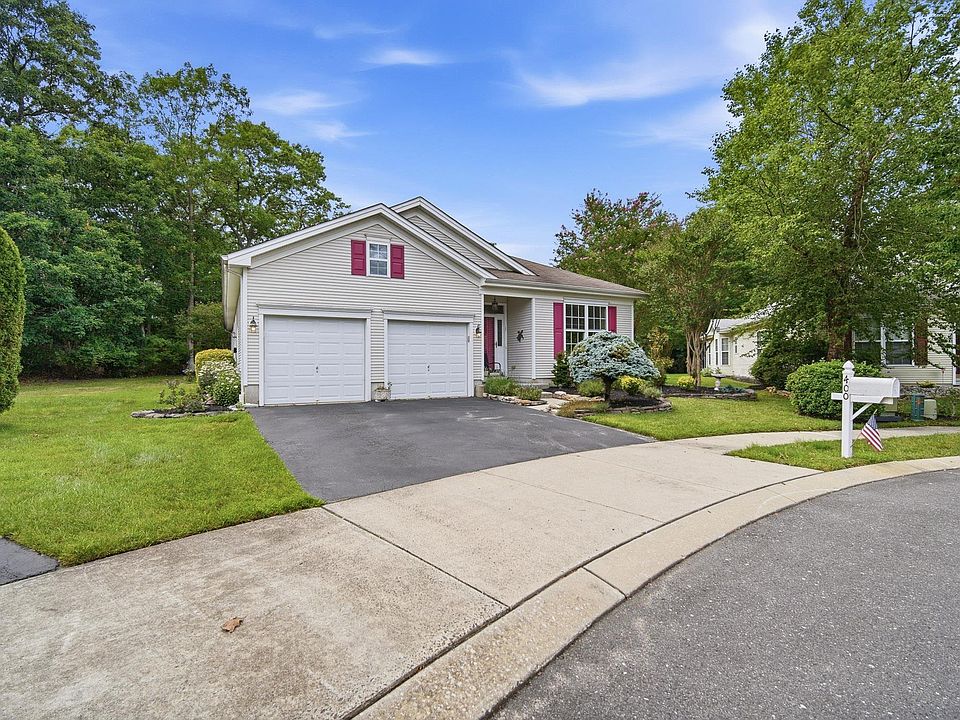 1st image of 400 Kingston Ct