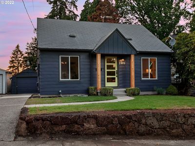 7925 SW 10th Ave, Portland, OR, 97219