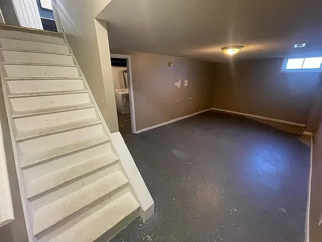 2796 Mull Ave #B — Photo 7