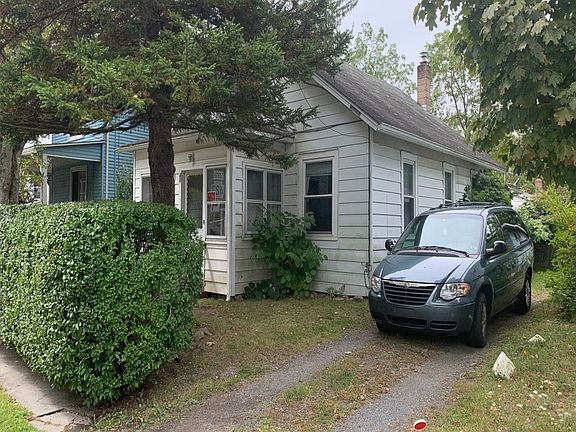 2nd image of 1605 Church St