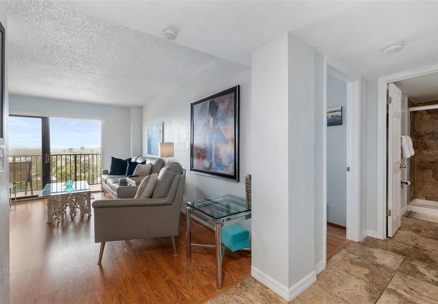 1 bed, 654 sqft, $1,785 — Photo 3