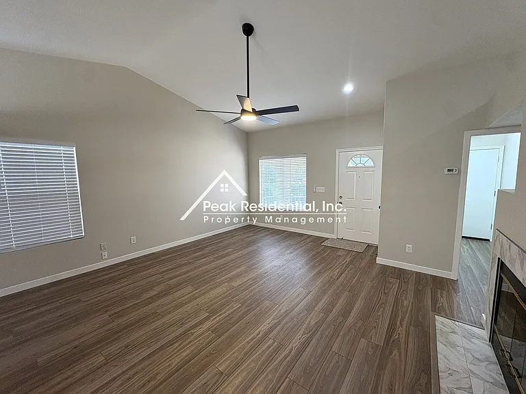 10846 Basie Way — Photo 4