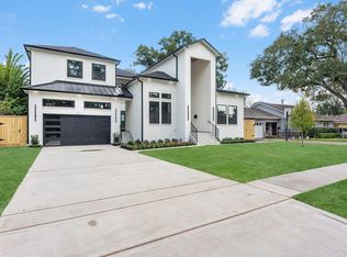 811 Woodstock St, Bellaire, TX 77401