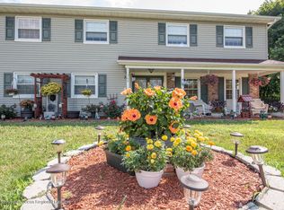 368 Hilltop Rd, Toms River, NJ 08753