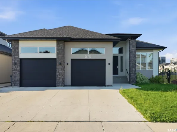 579 Boykowich Crescent, Saskatoon, SK S7W 0S5