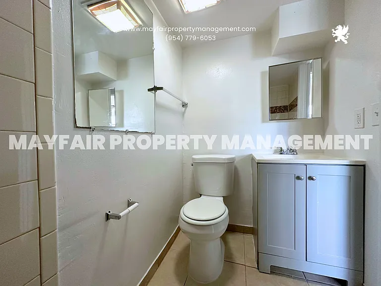 928 S Federal Hwy #27 — Photo 7