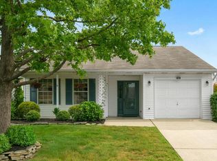 44 Lake View Ter, Columbus, NJ 08022