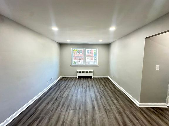 2nd image of 17 Shepard Ave APT 1C