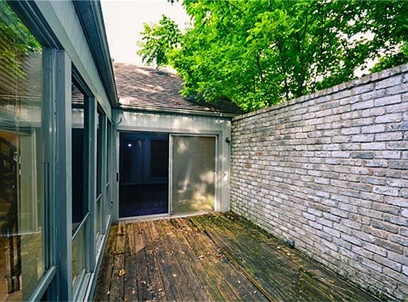 3rd image of 6506 Las Brisas Dr