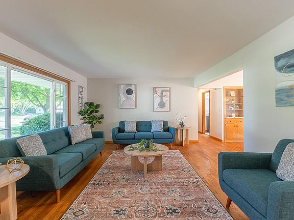 3rd image of 8154 N 67th STREET