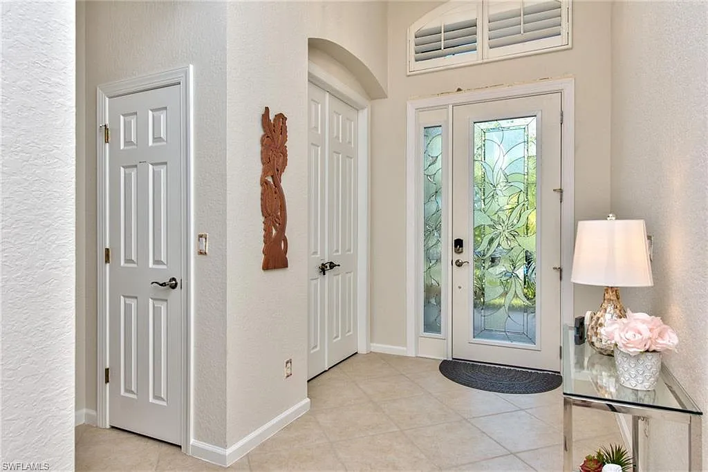3 bed, 3.0 bath, 2153 sqft, $8,500 — Photo 3