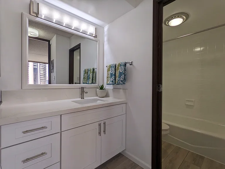 411 Hobron Ln #2409 — Photo 11