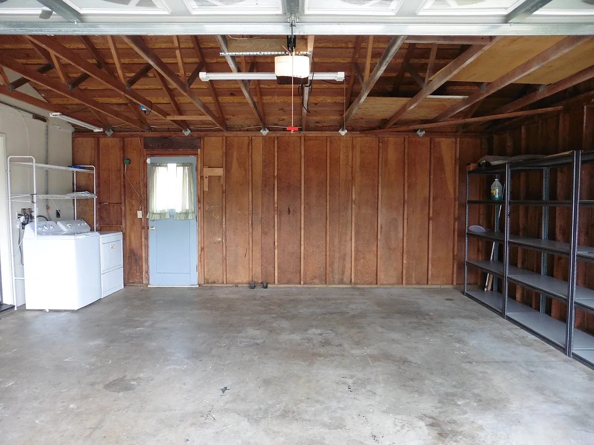 Building Photo - 1483 Dorothy Ct