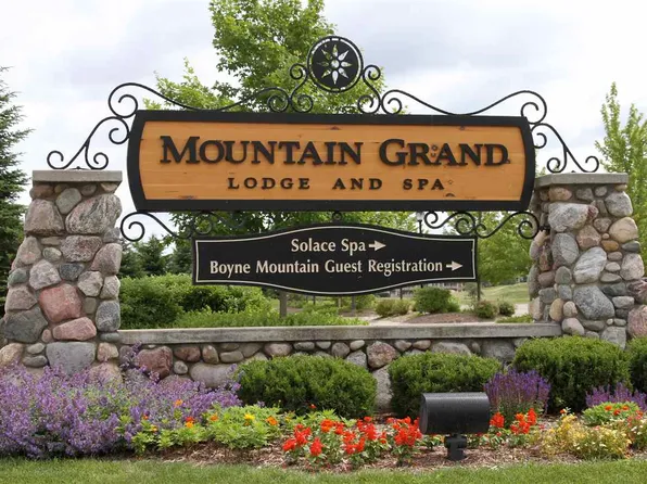 02780-123 Boyne Mountain Rd #339, Boyne Falls, MI 49713