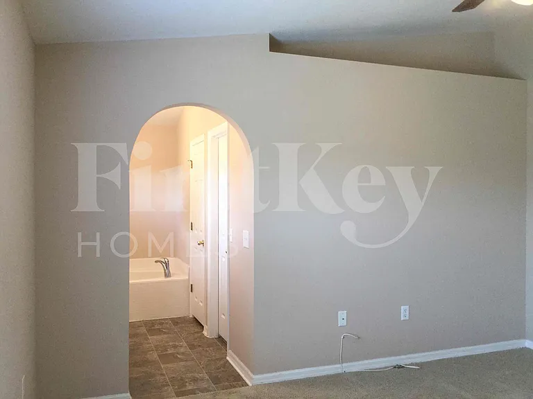 425 Hammerstone Ave — Photo 21