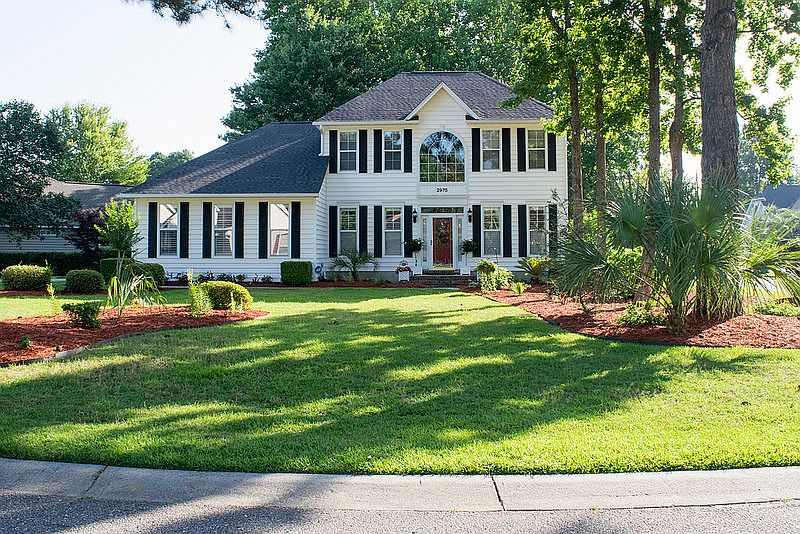 Front Corner Lot View