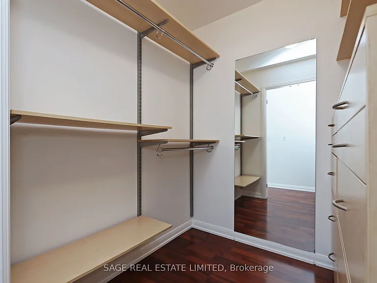 11 Soho St #405 — Photo 13