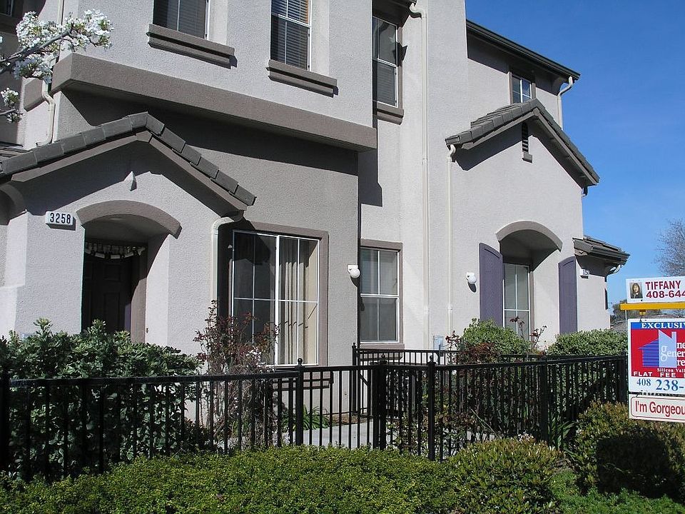 1st image of 3258 Sangiovese Pl